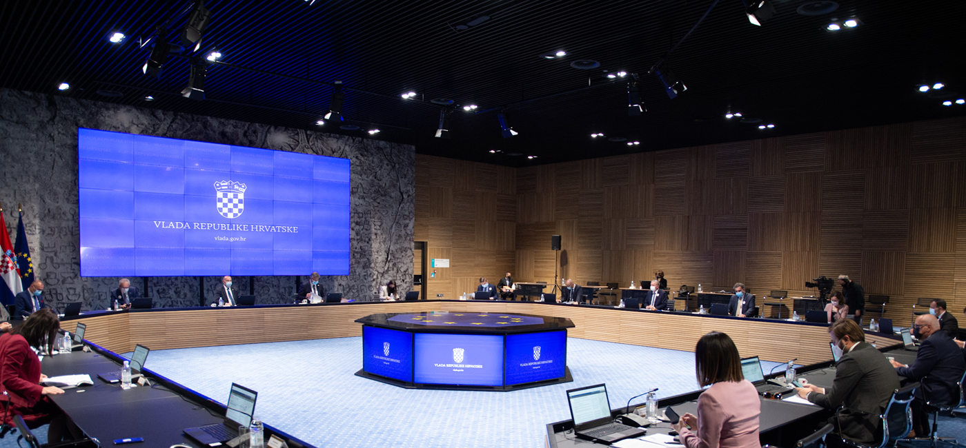 Prihodi rastu za 3, rashodi za 9,4 milijarde kuna. Bez obzira na deficit, javni dug već ove godine na silaznoj putanji